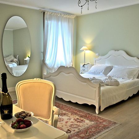 Villa Chiopris ภายนอก รูปภาพ